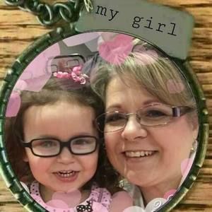 Meet your Posher, Tina